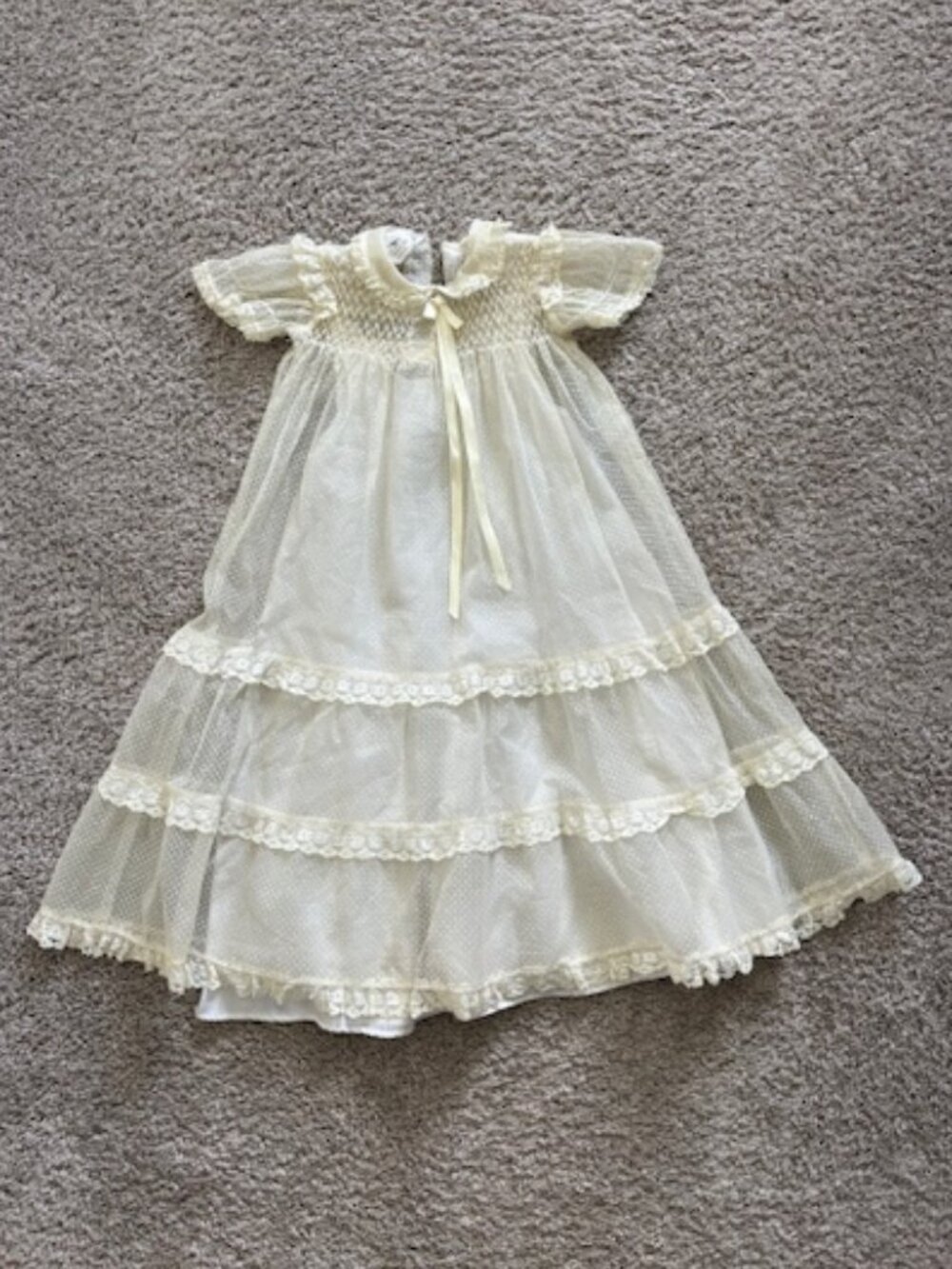 Polly Flinders 1950's Vintage Baby Girls White Victorian Lace Ruffle Dress 3-6M